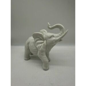 Gray Ceramic Elephant Figurine With Trunk Up For Good Luck  UMC Japan